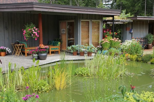 Island House and Garden Tours