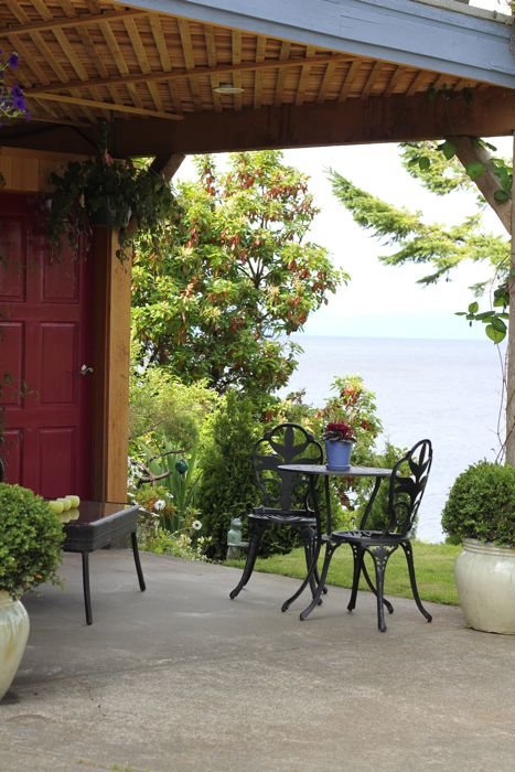 Lambert Channel B & B